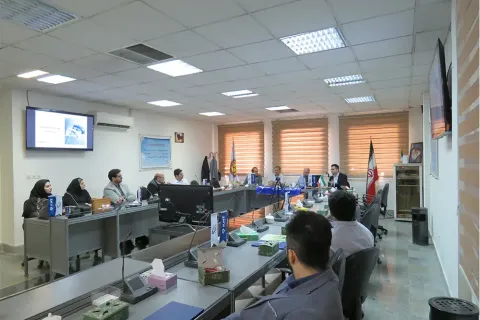 نشست تخصصی معرفی روش های نوین گندزدایی و کنترل بیوفیلم در خطوط آبرسانی در صنعت طیور را با همکاری اداره جهاد کشاورزی شهرستان کرج — ۲