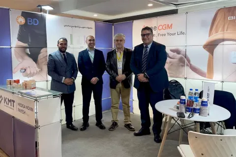 حضور گروه خسرو مدیسا طب در پنجمین کنگره بین المللی مدیریت دیابت — ۶