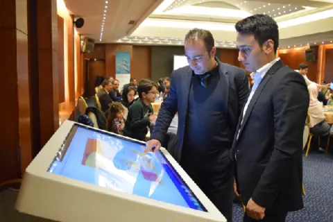 The 11th Iranian Congress of Endourology and Urolaparoscopy — ۲