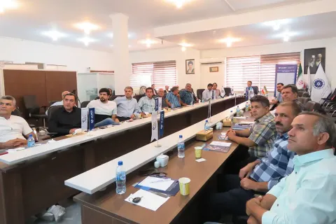 نشست تخصصی معرفی محلول آنی تایزر (آنولیت) در اتاق بازرگانی، صنایع، معادن و کشاورزی اراک — ۳
