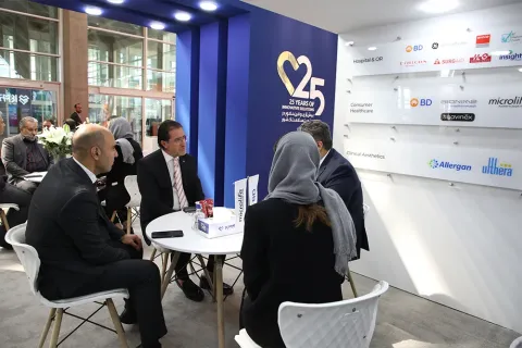 حضور گروه خسرو مدیسا طب در ایران مد 2024 + ویدیو — ۸